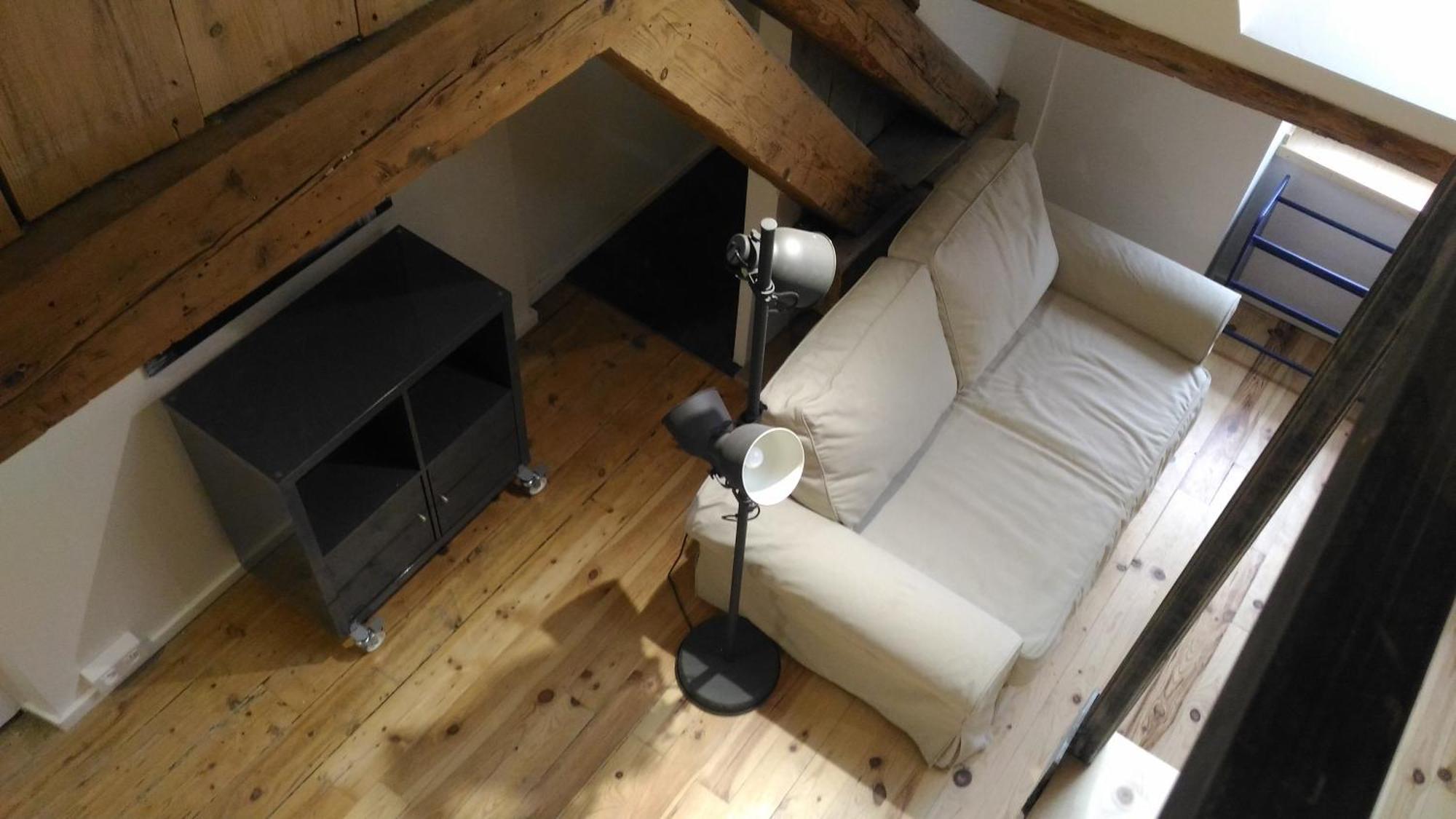 Studio Meuble Proche Conseil Departemental Du Jura Lons-le-Saunier Extérieur photo